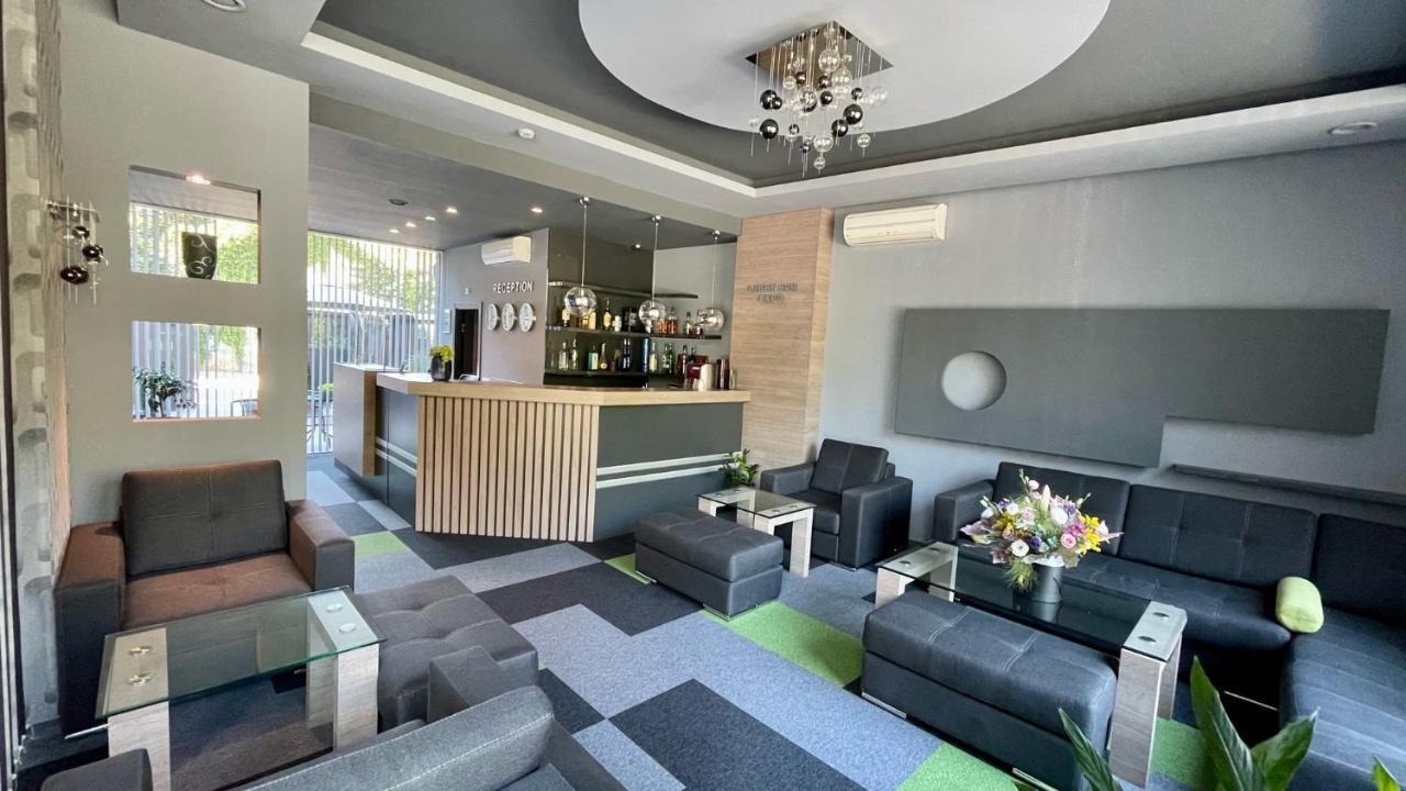 Expo Hotel Plovdiv Eksteriør billede