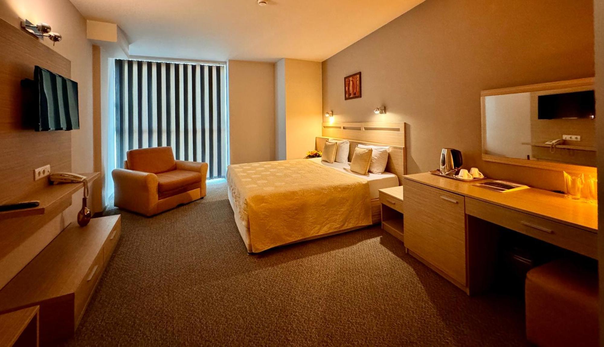 Expo Hotel Plovdiv Eksteriør billede